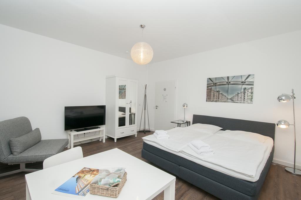 Appartement Gästezimmer an der Elbphilharmonie contactless Check in à Hambourg Extérieur photo