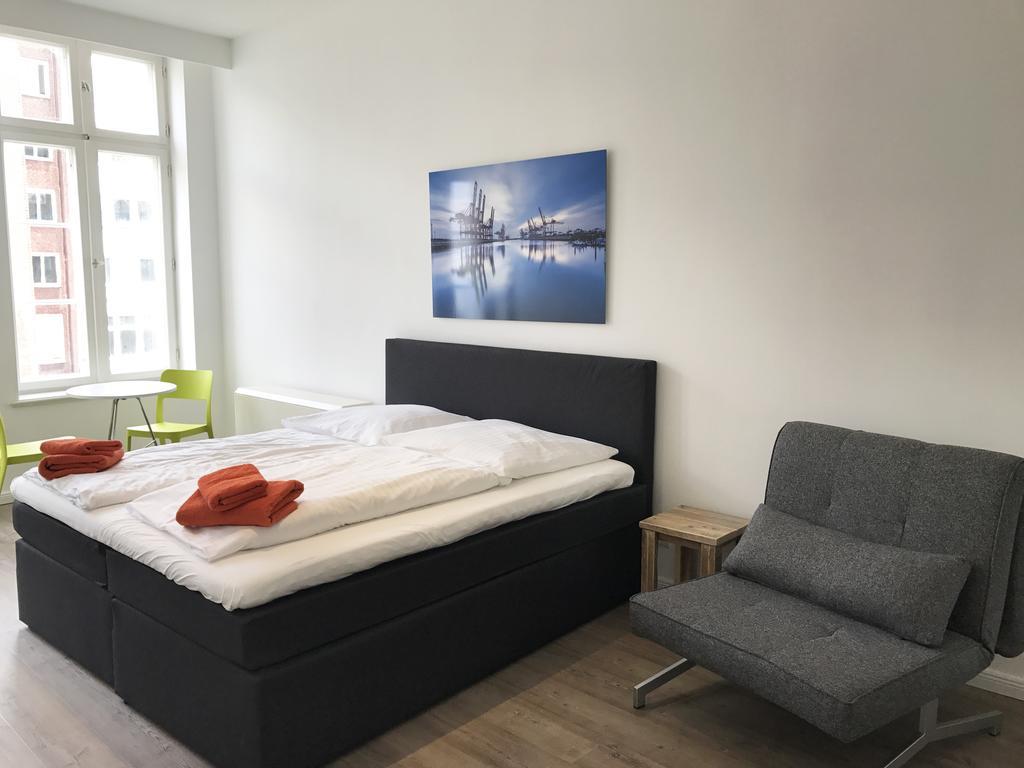 Appartement Gästezimmer an der Elbphilharmonie contactless Check in à Hambourg Extérieur photo